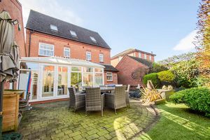 Photo 30- click for photo gallery